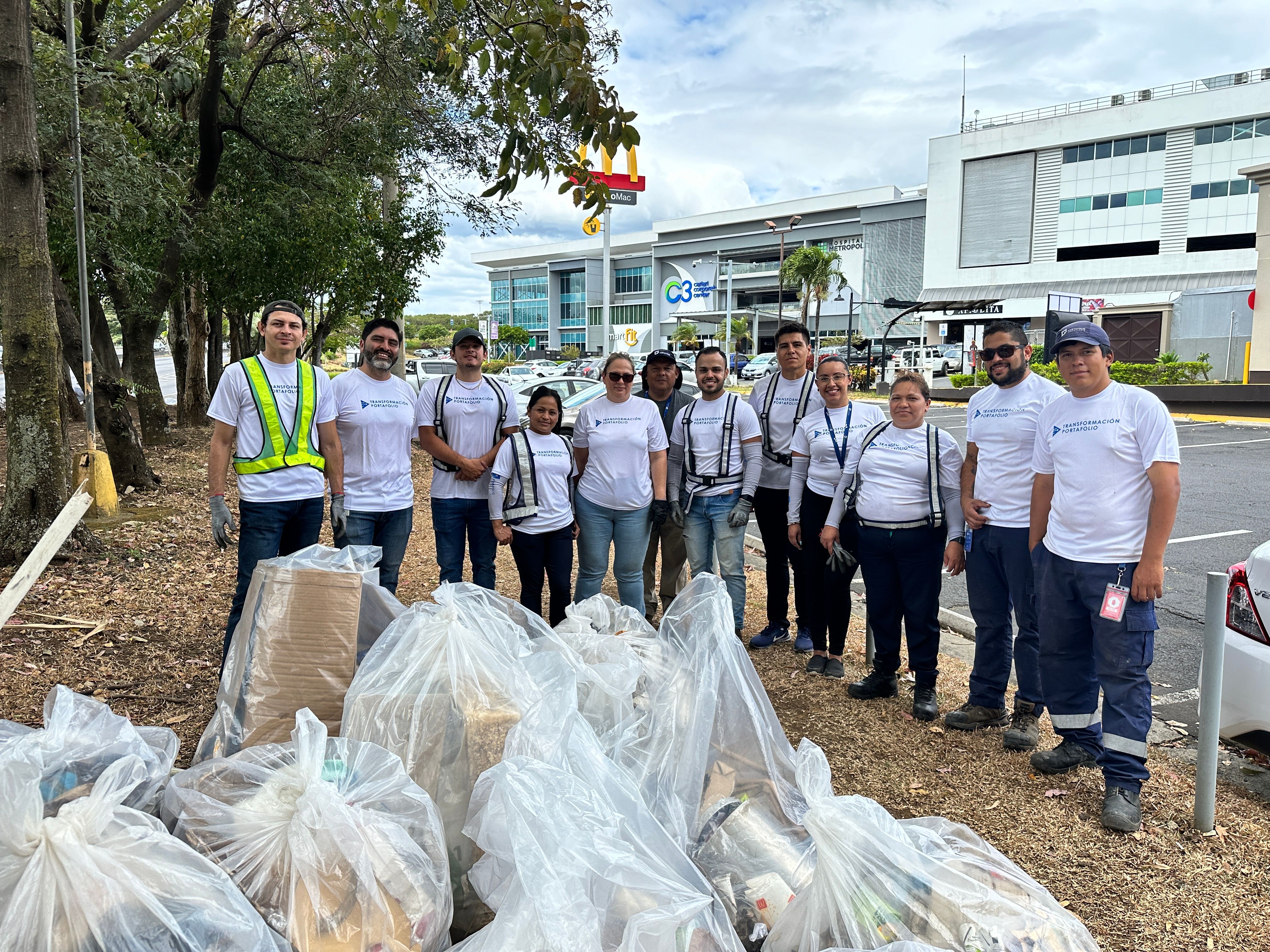 Amor en acción: el equipo de C3 Cariari Corporate Center celebra el Día del Amor y la Amistad con voluntariado ambiental